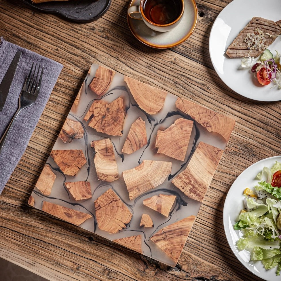 Gohobi Classic Square Wood and Resin Placemat 24cm
