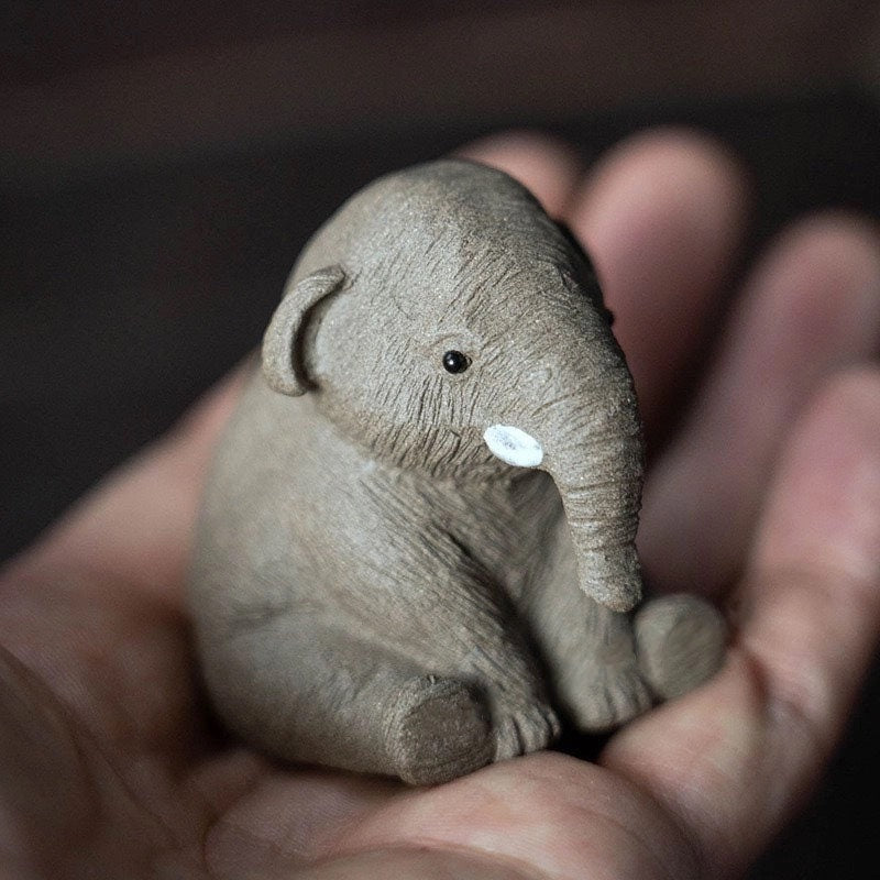 
Gohobi Yixing Clay Handmade Ceramic Elephant Tea Pet