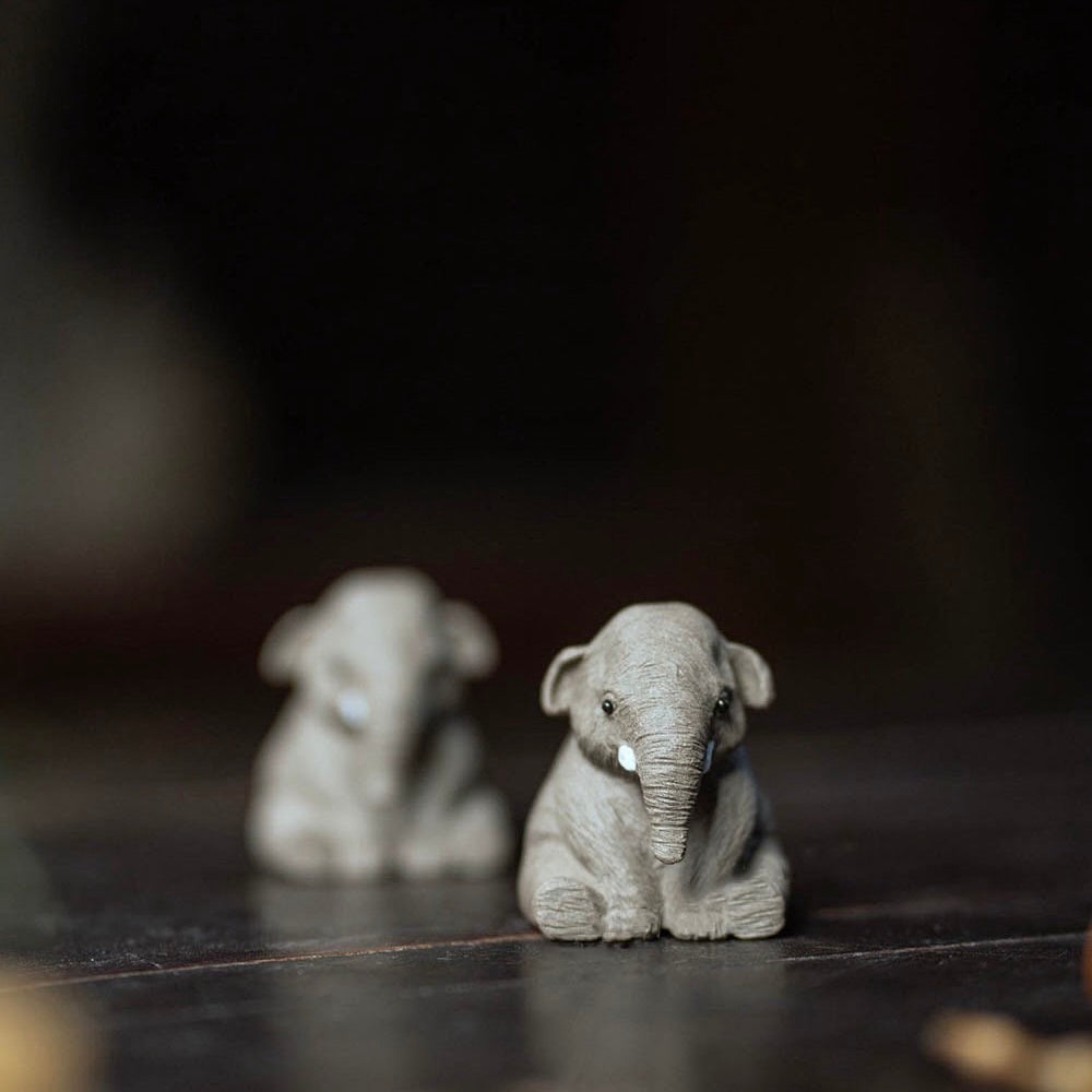 
Gohobi Yixing Clay Handmade Ceramic Elephant Tea Pet