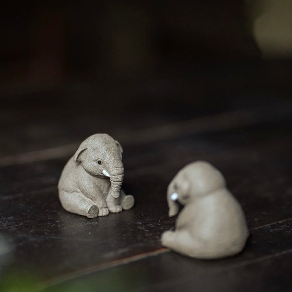 Gohobi Yixing Clay Handmade Ceramic Elephant Tea Pet