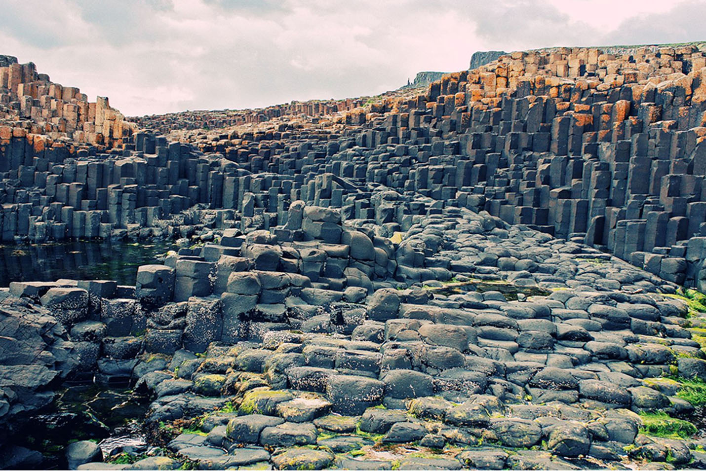 northern-irelands-giant-s-causeway-mygodshot-coffee-conversation