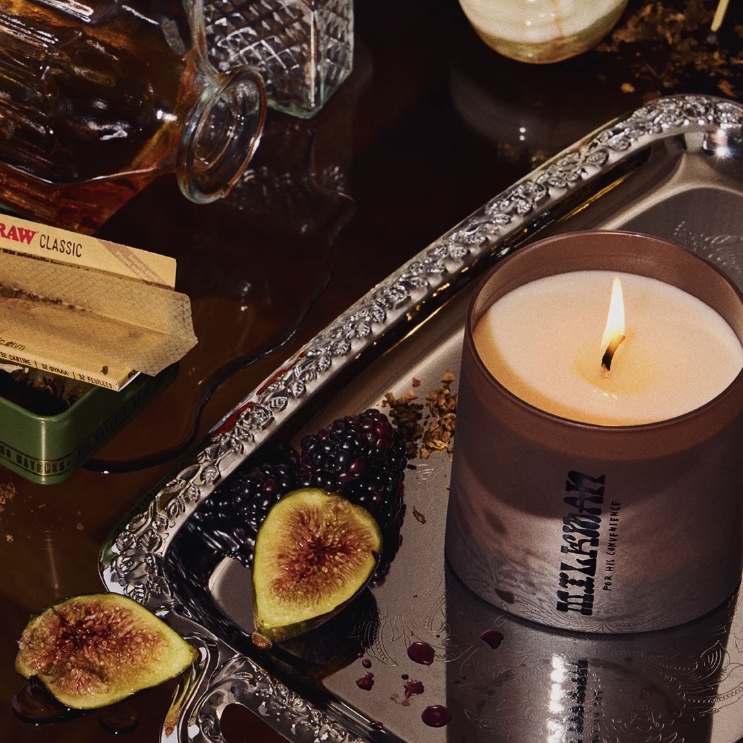 Milkman Scented Candle 240g - Image 4